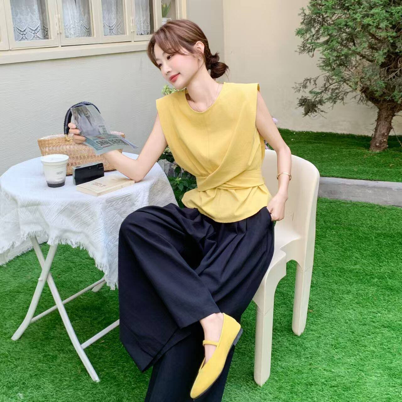 2026新款韩系气质松弛感背心套装夏季无袖上衣休闲阔腿裤两件套