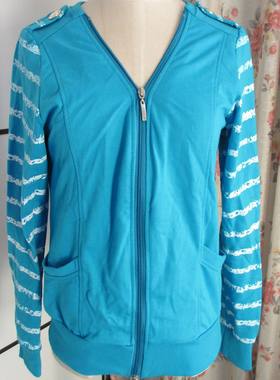 甜美风天蓝色v领肩章长袖卫衣