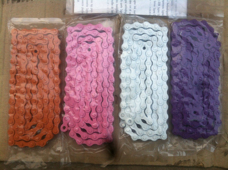 Chaîne de vélo - Ref 2370188 Image 1