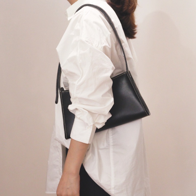 女包头层牛皮手提包法棍包复古风