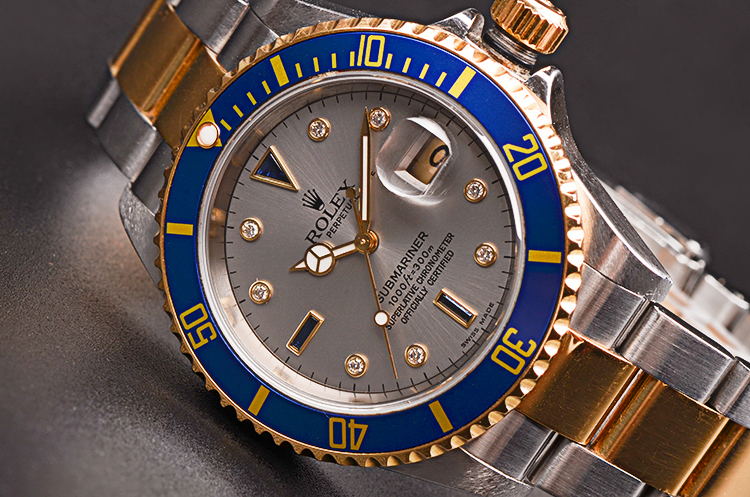 已售出【96新】劳力士潜航者型黄金及钢蓝圈灰面自动机械男表16613