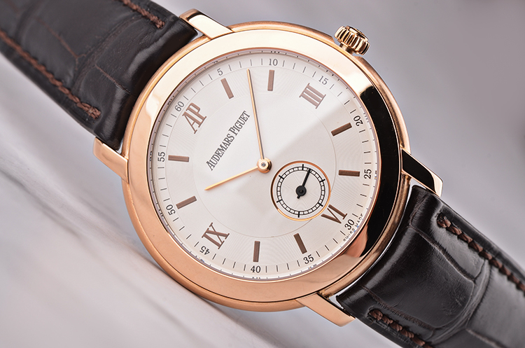 已售出【97新】爱彼玫瑰金小三针手上链皮带男表15056OR/O/0067CR/01