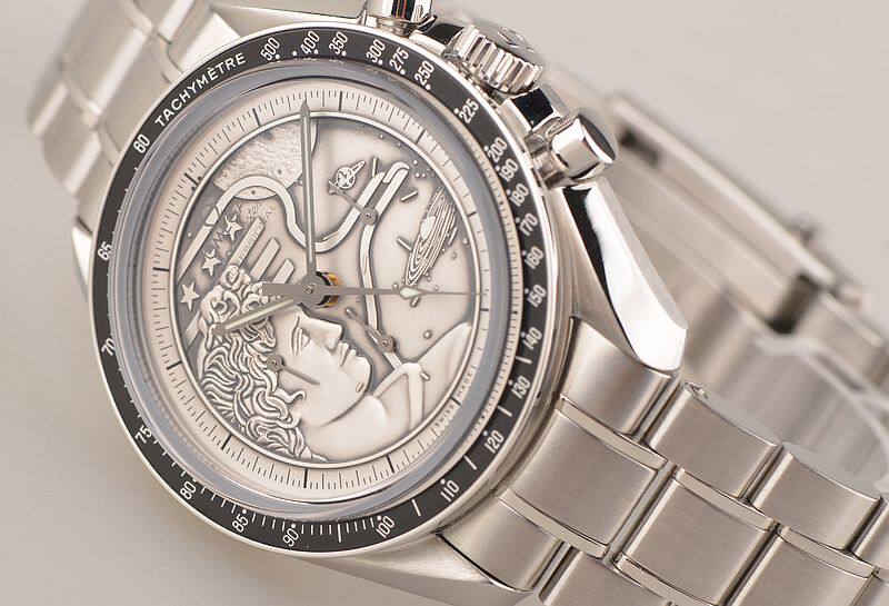 已售出【98新】欧米茄登月限量计时钢带手卷男表311.30.42.30.99.002