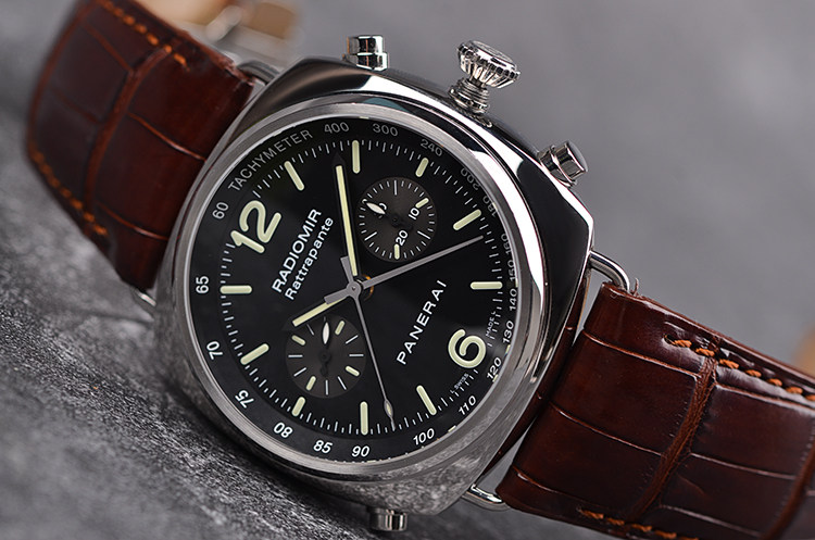 已售出【98新】沛纳海Radiomir追针计时自动机械折叠扣皮带男表pam00214