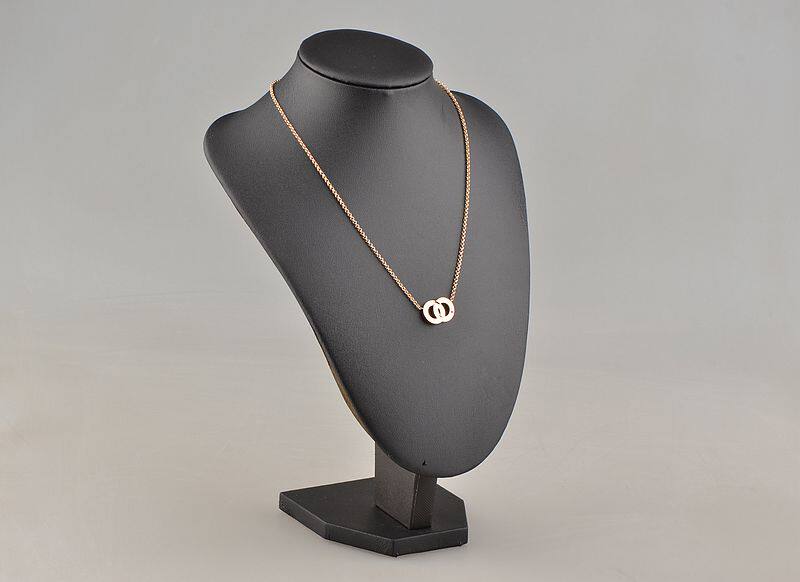 已售出-伯爵POSSESSION玫瑰金镶钻项链有证书