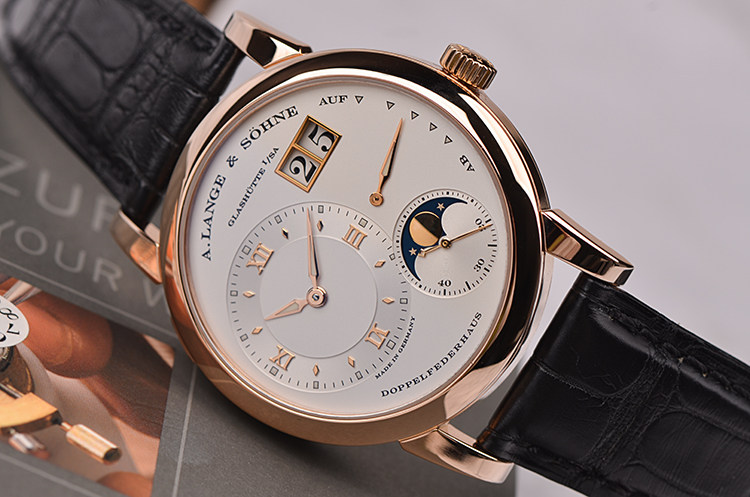 已售出【98新】朗格1号玫瑰金偏心月相大日历手动折叠扣男表109.032全套