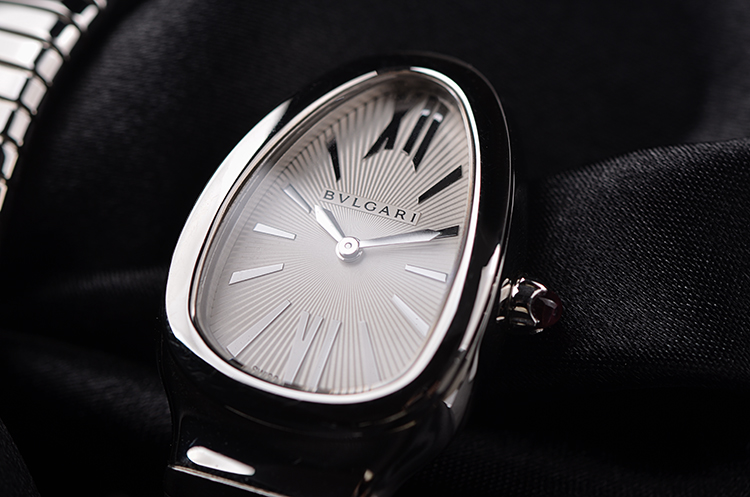 已售出【97新】宝格丽SERPENTI精钢蛇形三环石英女表101911 SP35C6SS.2T