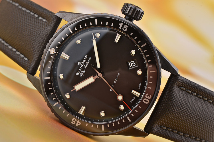 已售出【98新】宝珀五十噚陶瓷黑面大三针日历皮带男表5000-0130-B52A