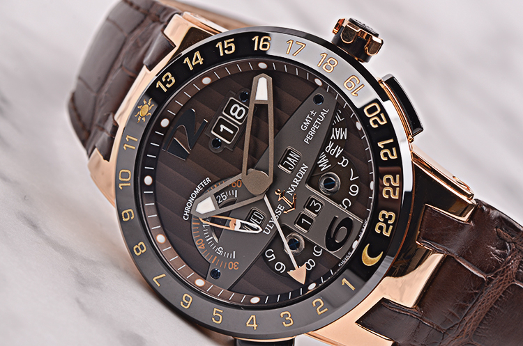 已售出【98新】雅典玫瑰金陶瓷圈万年历GMT自动机械折叠扣男表322-00