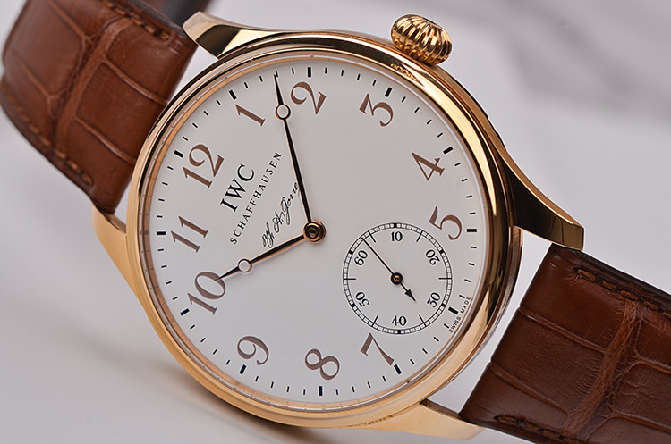 已售出【98新】万国葡萄牙琼斯限量版玫瑰金小三针手上链男表IW544201