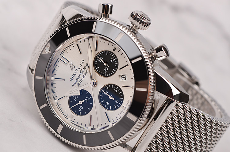 已售出【98新】百年灵超级海洋文化熊猫面计时日历男表AB0162121G1A1