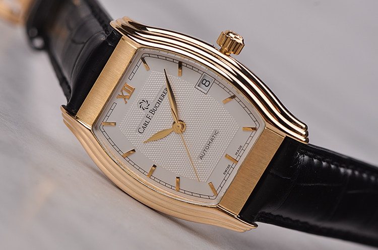 已售出【98新】宝齐莱阿基米德黄金酒桶型大三针日历皮带男表2004-001