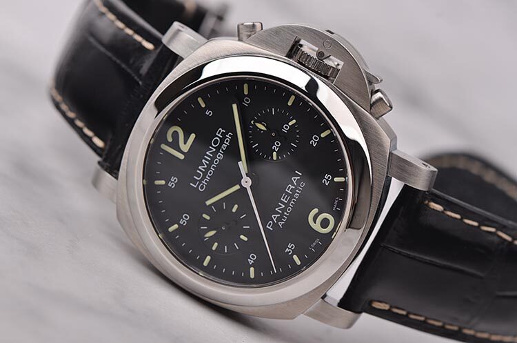 已售出【98新】沛纳海LUMINOR计时40MM自动机械折叠扣皮带男表pam00310
