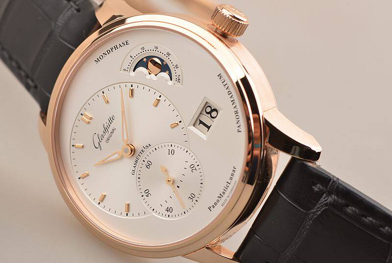 已售出【97新】格拉苏蒂玫瑰金偏心大日历月相自动男表90-02-45-35-05