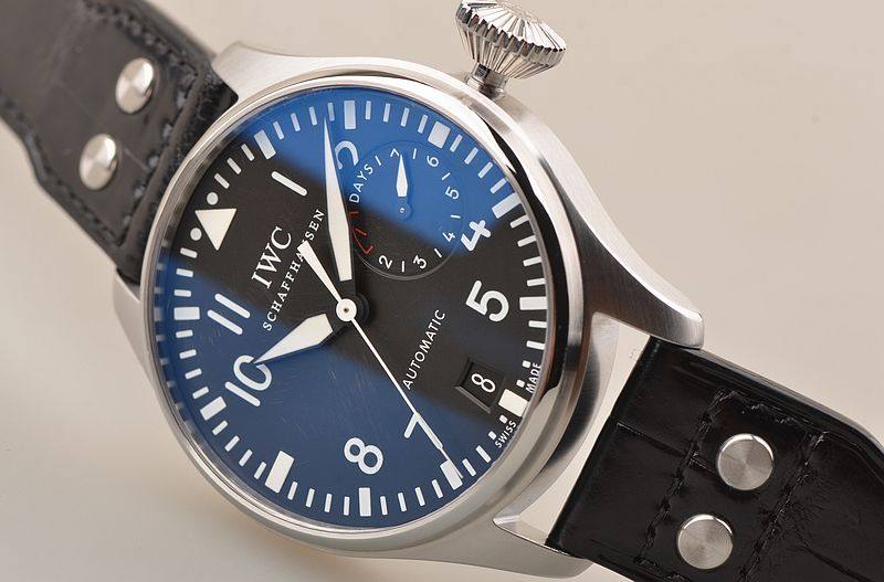 已售出【97新】万国大飞黑盘7日链动显大日历折叠扣皮带男表IW500901