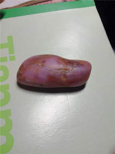 新疆和田玉籽料桃花玉紫罗兰原石（48克）粉色的玉