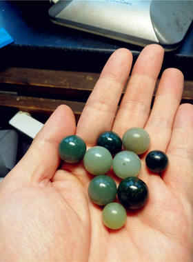 新疆和田玉籽料原珠通货圆珠