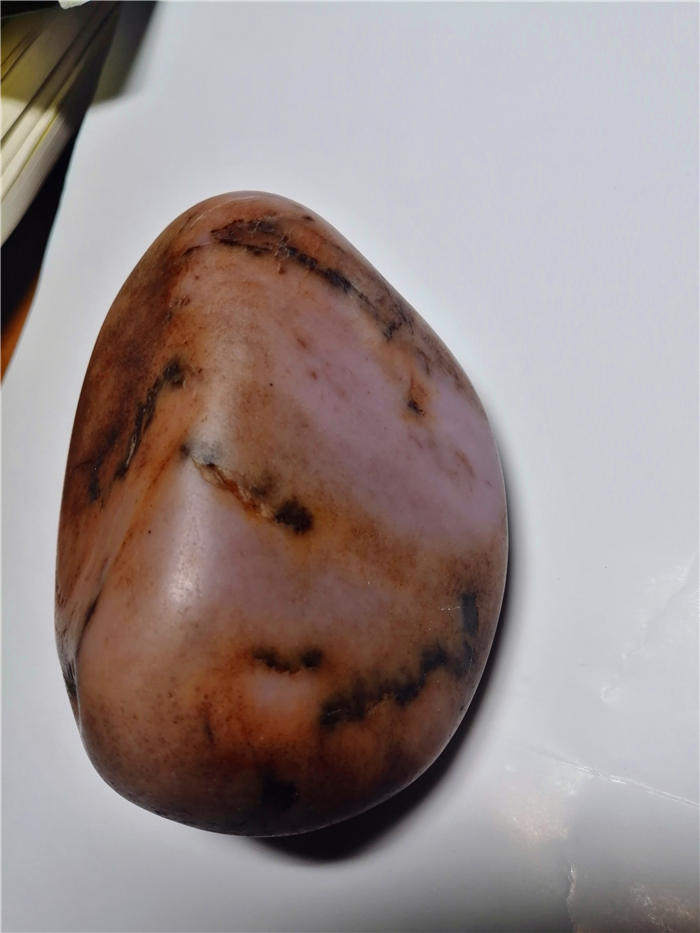 新疆和田玉籽料桃花玉 紫罗兰 粉玉原石玩料