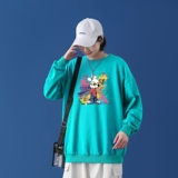 湖绿色