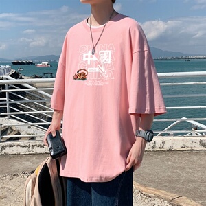 T3302P25落肩款宽松T恤克莱因蓝男T中性风印花T恤男士男士港风T恤图片