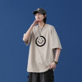 卡其色