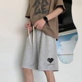 浅灰色