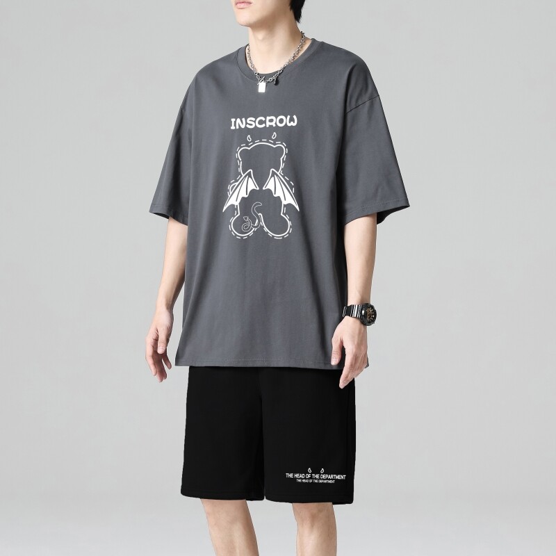 TZ3509男夏季薄款潮牌短裤休闲运动套装轻奢时尚感男士短袖t恤图片