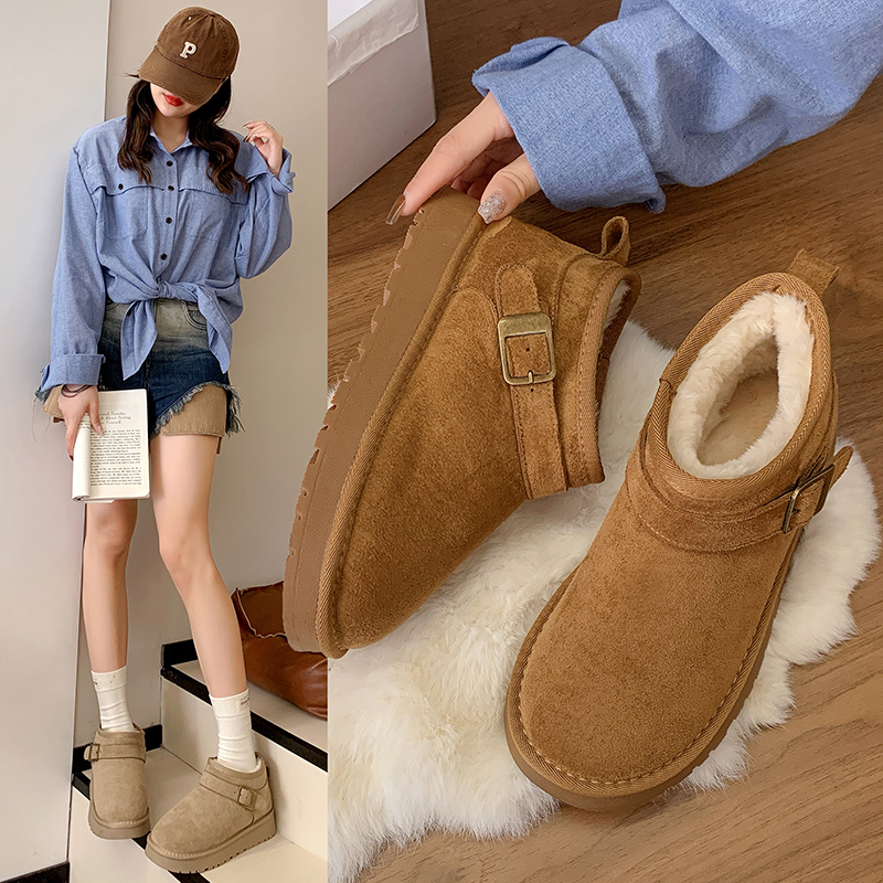 冬季新款搭扣厚底雪地靴短筒短靴