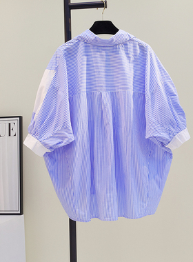 设计感蓝色条纹印花衬衫女2025夏宽松五分袖蝙蝠袖文艺范棉衬衣潮