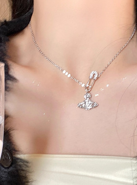 时髦感星球链条项链女2025新款爆款配饰轻奢小众锁骨链颈链高级感