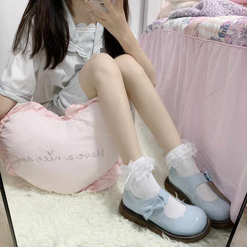 Lolita蝴蝶结袜子女中筒jk制服蕾丝花边袜洛丽塔短袜软妹学生lo袜图片