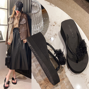 厚底夹脚防滑沙滩坡跟凉拖鞋 时尚 女 高跟花朵人字拖女外穿新款 夏季