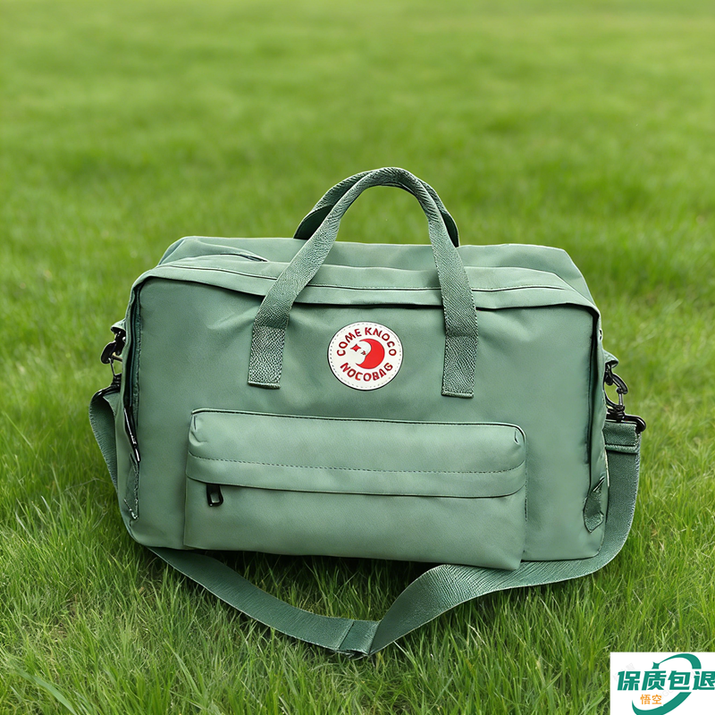 新款旅行双肩包大容量轻便背包女背包手提行李包多功能运动健身包