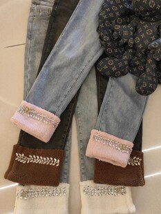 加绒牛仔裤女秋冬新款重工欧货奢华水钻下摆高压显瘦百搭铅笔裤潮