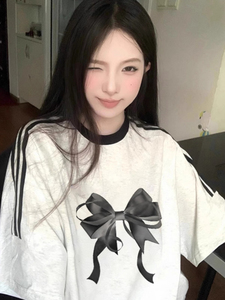 T0985-P25 抖音三杠条纹纯棉T恤 简约蝴蝶结印花T图片