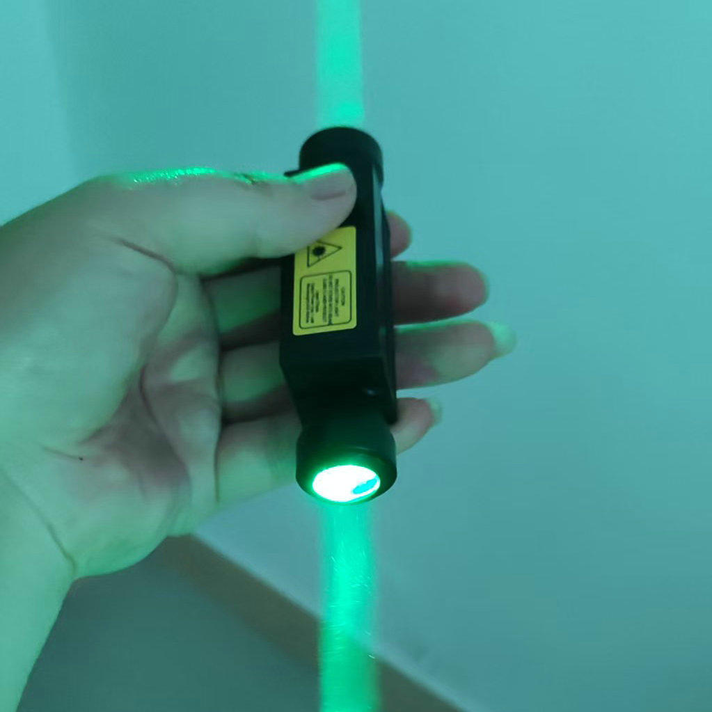 迷你手持双头激光器荧光棒激光剑