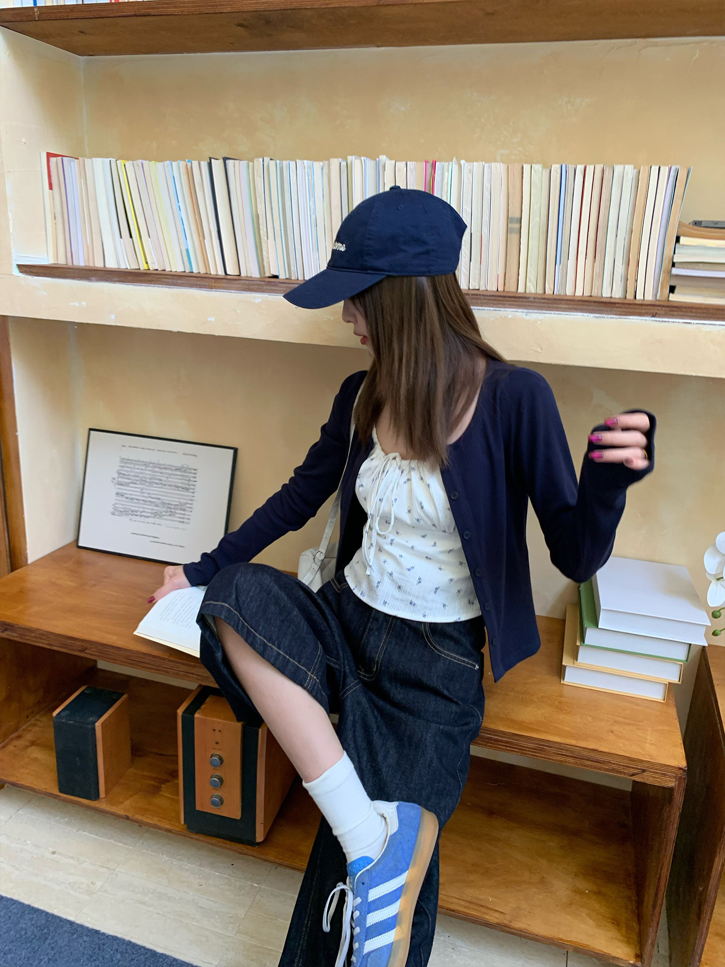 Navy Blue Knitted Cardigan Jacket for Women, Autumn Slim-Fit Short Sun-Protective Outerwear, Solid Color Long-Sleeve Top, Trendy