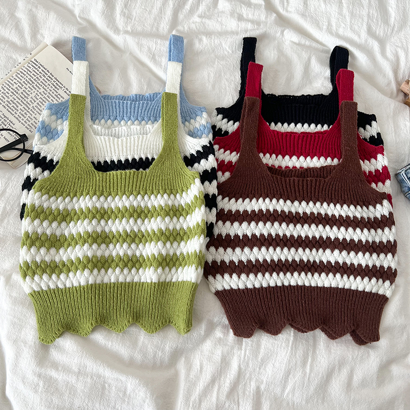 时尚百搭不规则吊带背心