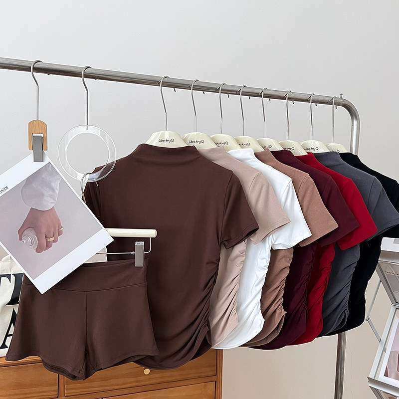 半高领褶皱修身显瘦短款t恤上衣+高腰显瘦短裤热裤打底裤两件套女,女装/女士精品,时尚套装,淘宝优惠券,粉丝福利购,淘宝优惠卷