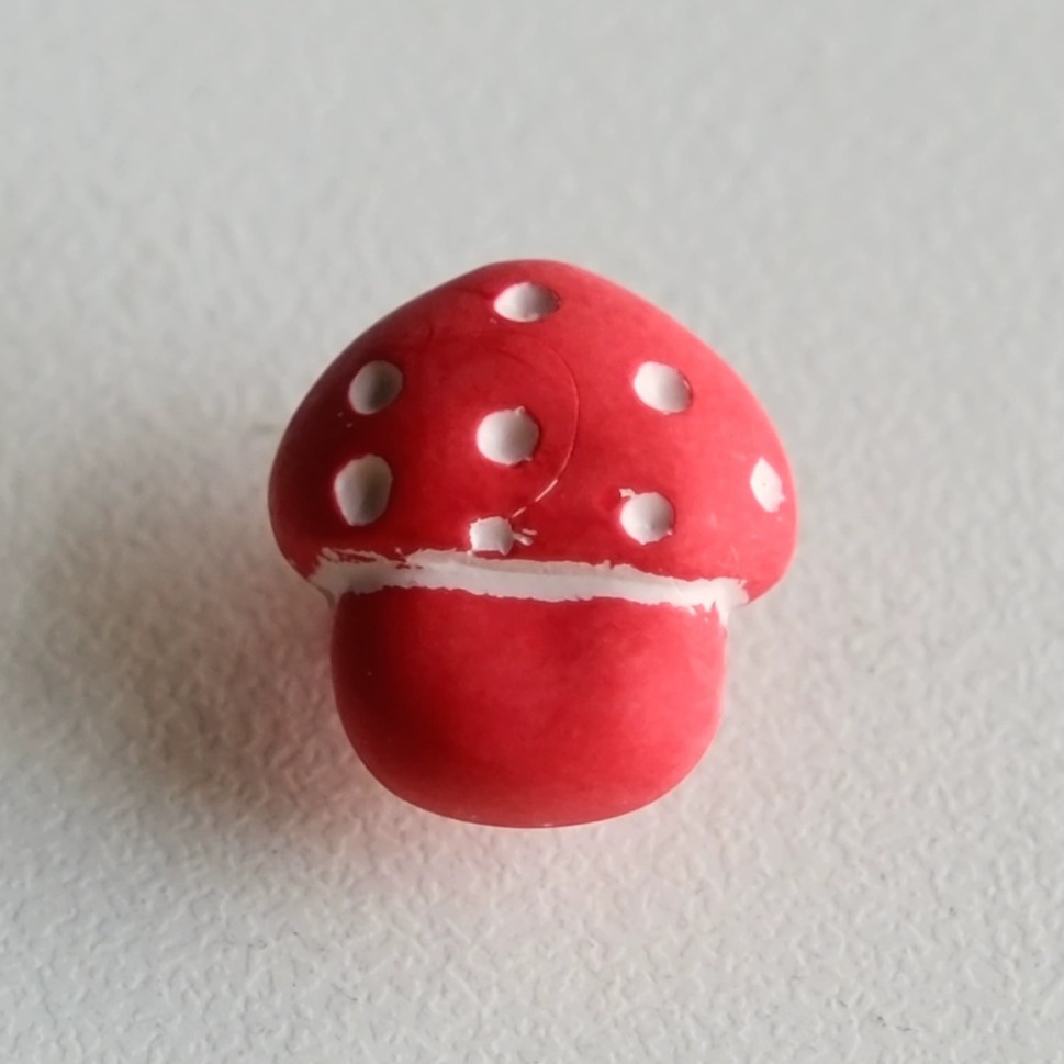 童话风白色波点红色蘑菇造型纽扣