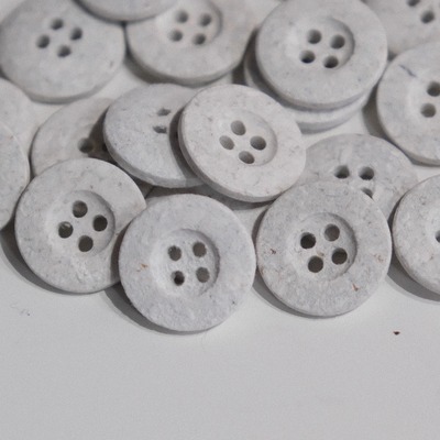 18mm1颗价英国Merchant and mills可洗粉笔白艺术感再生树脂纽扣