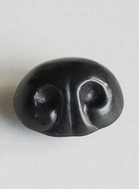 25mmx20mm一颗价德国JIM树脂黑色猎獾犬腊肠犬鼻子造型纽扣