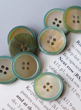 20mm一颗价英国Textile Garden灵动水绿色凸边中心自然色贝壳纽扣