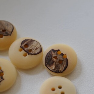 16mm不到点 一颗价格 德国JIM象牙棕榈材质枯叶片图案纽扣