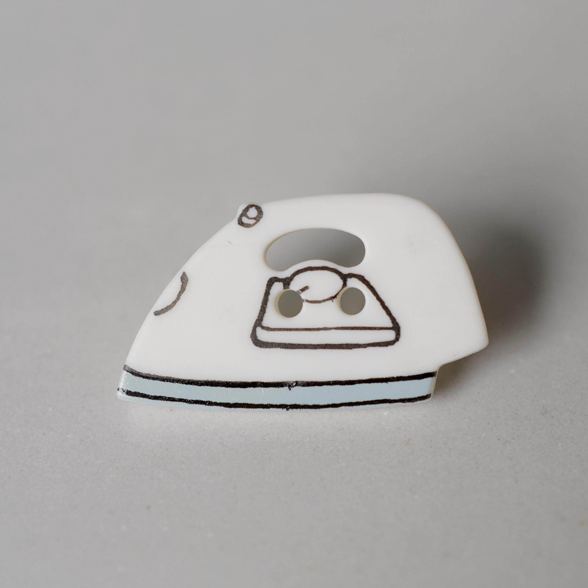 14mmx24mm一颗价 德国DILL粉蓝底边白色熨斗造型缝纫爱好者纽扣