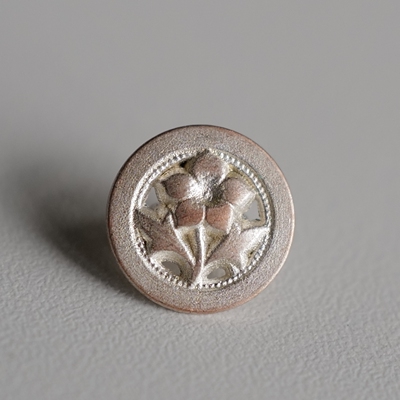 金属龙胆花纹理玫瑰金色纽扣