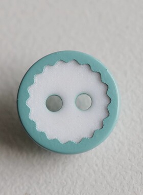 12mm一颗价英国Textile Garden白色带浅松石色扇形花边树脂纽扣