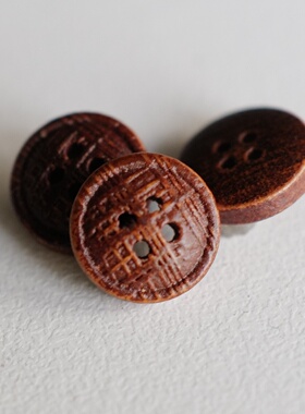绝版12mm一颗价格英国Textile Garden棕红色弧面有纹理木质纽扣
