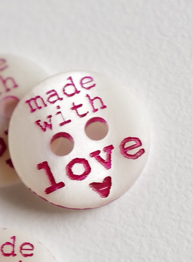 12mm多1颗价英国Textile Garden灵动水光made with love爱心纽扣