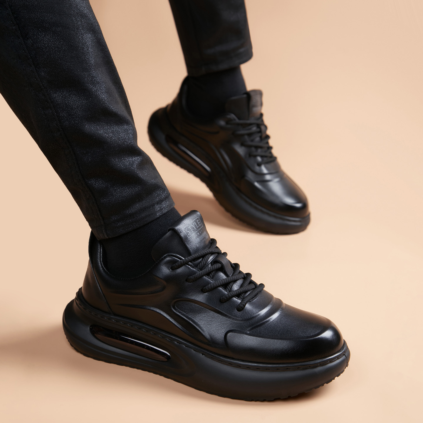 冬季休闲皮鞋男真皮气垫减震英伦厚底头层牛皮潮男士商务休闲男鞋